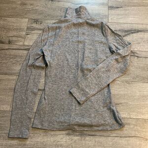 RW & Co. Grey Long-Sleeve Mock-Neck Sweater